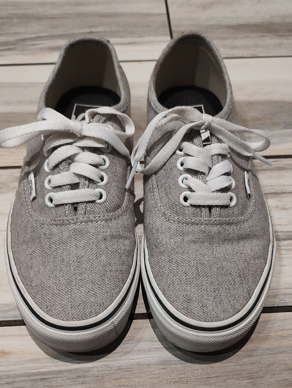 Gray Canvas Low-Top Sneakers with White Laces